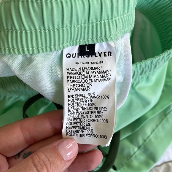 Quicksilver trunks - Picture 4 of 6
